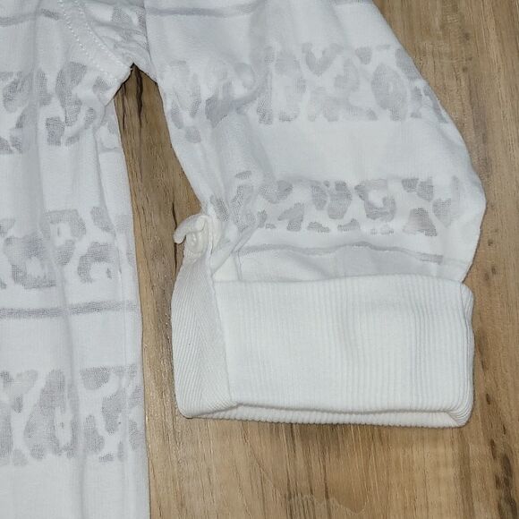 🔺️Ruby Rd White Leopard Print Burnout Cuffed Sleeve Top Small - Picture 4 of 8